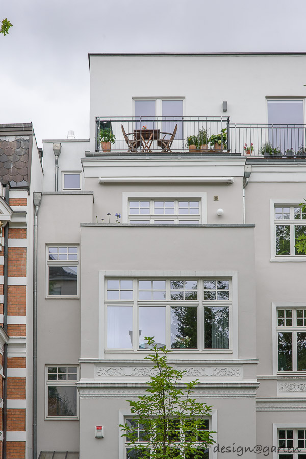 Terrassenschrank / Kissenbox auf einer Dachterrasse in Hamburg 8