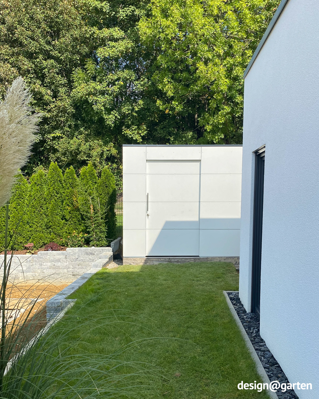 Gerätehaus mit viel Stauraum für den Garten 3